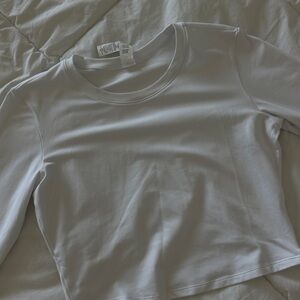 Alo White Long Sleeve Crop Top